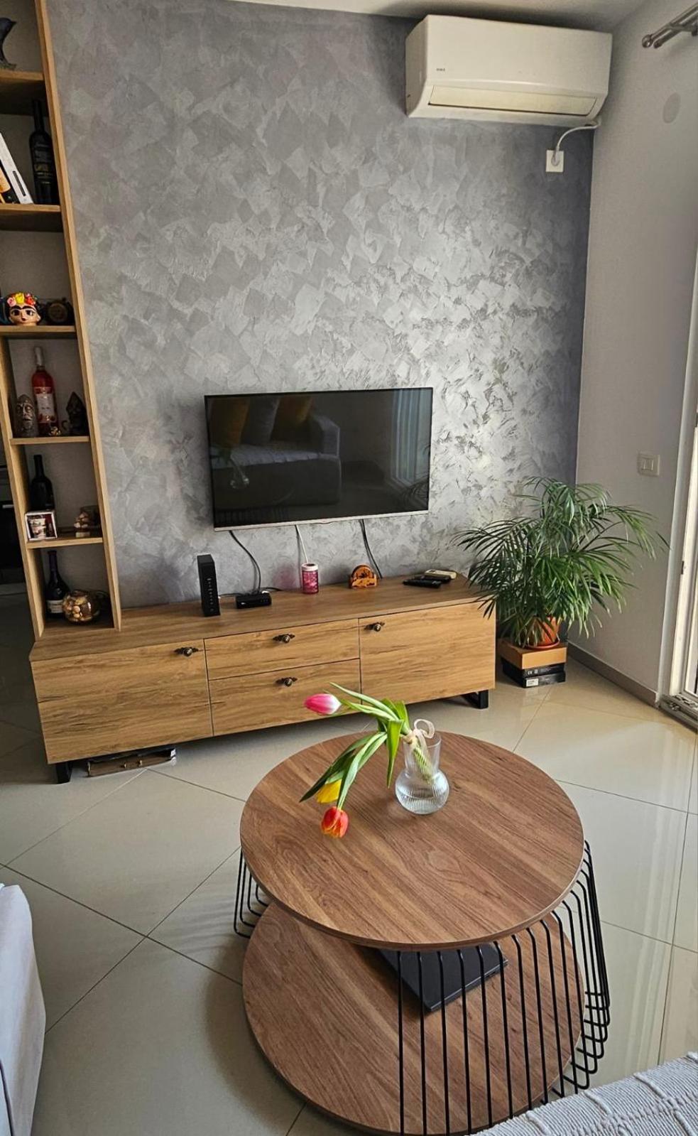 Luda Kuca Apartment Бар Екстериор снимка